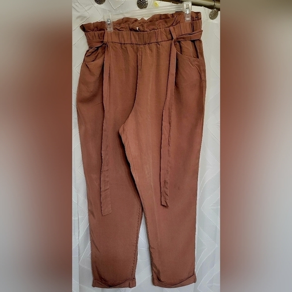 Thread & Supply Denim - Thread and Supply   Tapered Pants EUC XL